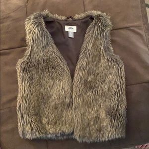 Faux Fur Vest-Size Medium